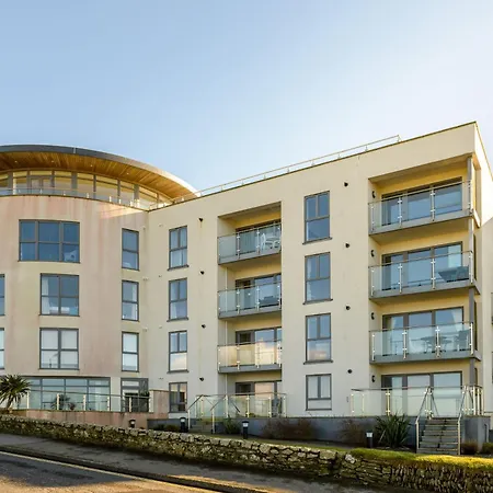 Holiday home 1 Ocean Gate In Newquay *